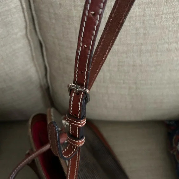 Dooney & Bourke Womens Grey Leather
Lizard Embossed Top Zip Satchel handbag. - Picture 5 of 12